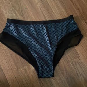 Killstar mermaid holographic booty shorts